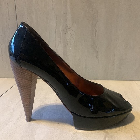 Lanvin Women's 4" Heel Black Patent Leather Platform Peep Toe Pump Heel Size 7 - Picture 7 of 12